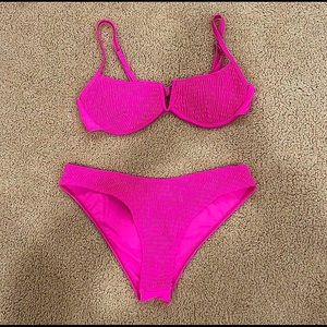 Cute pink bikini! Perfect for summer!